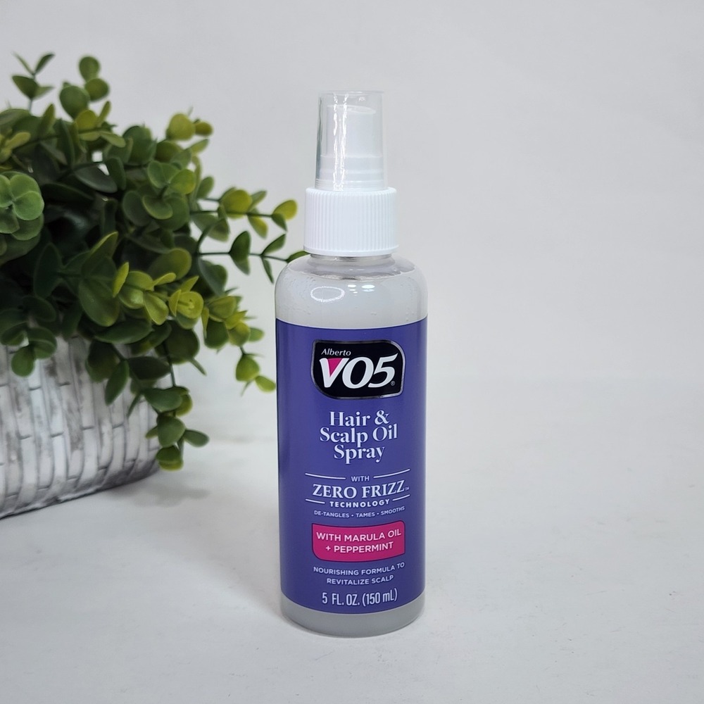 Alberto VO5 Hair & Scalp Oil Spray Zero Frizz Marula Oil & Peppermint ~ 5 fl oz
